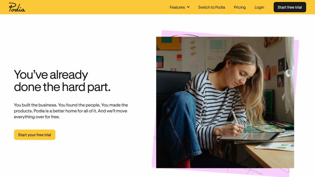 Podia Switch page offering free migration from another platform
